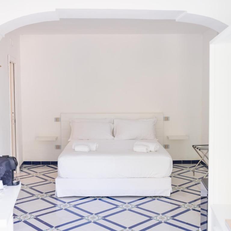 Casacasa Positano - Camera King con Vista Giardino - 1