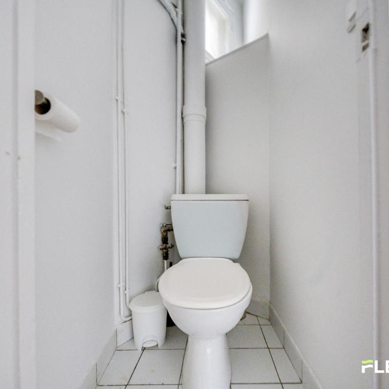 26 rue traversière 75012 / T3 / 6 pièces - Apartment - 33