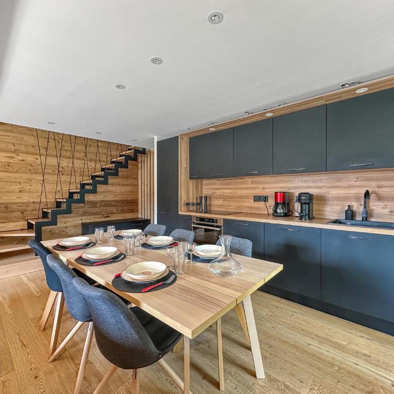 RB237 - Duplex 10 pers Centre Carroz - Deluxe Apartment mit 5 Schlafzimmern - 4