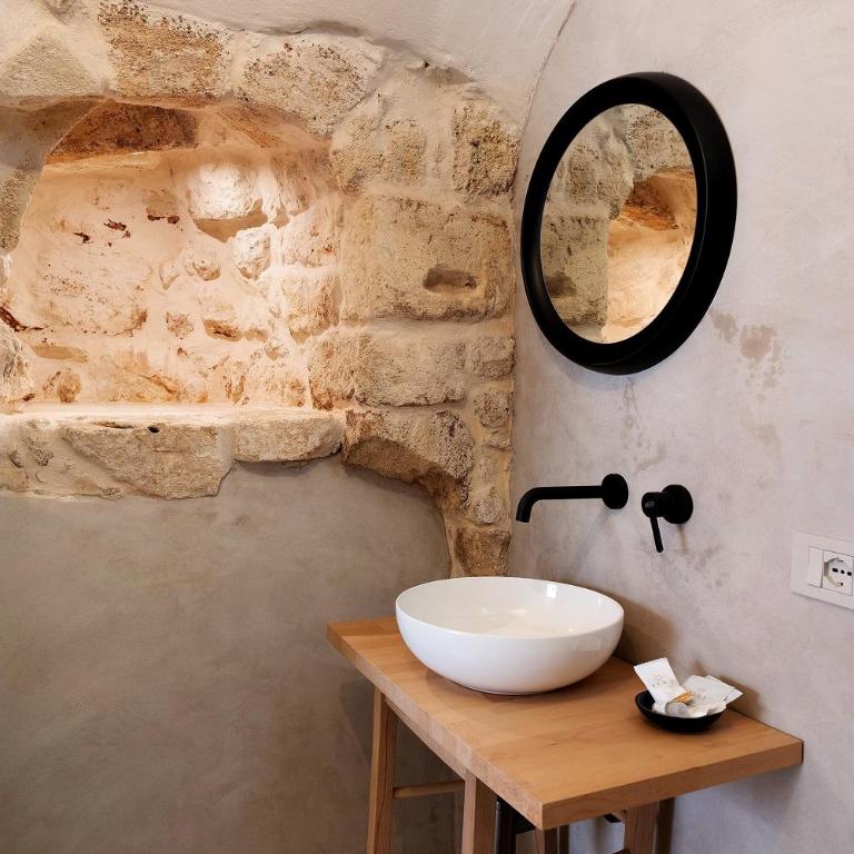 Terra Mia Home - Camera Matrimoniale/Doppia con Letti Singoli con Doccia - 16