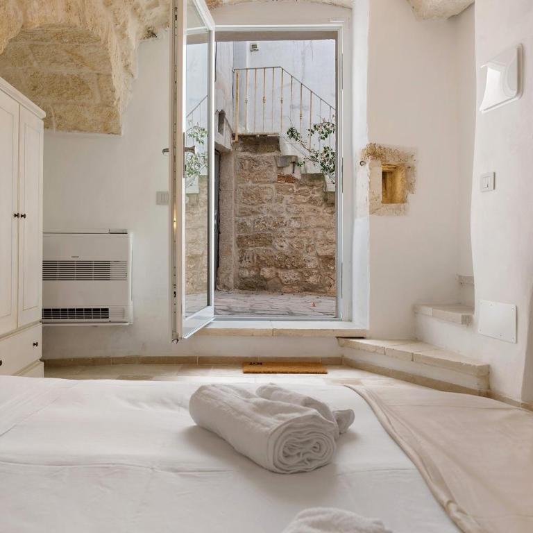 Terra Mia Home - Camera Matrimoniale/Doppia con Letti Singoli con Doccia - 8