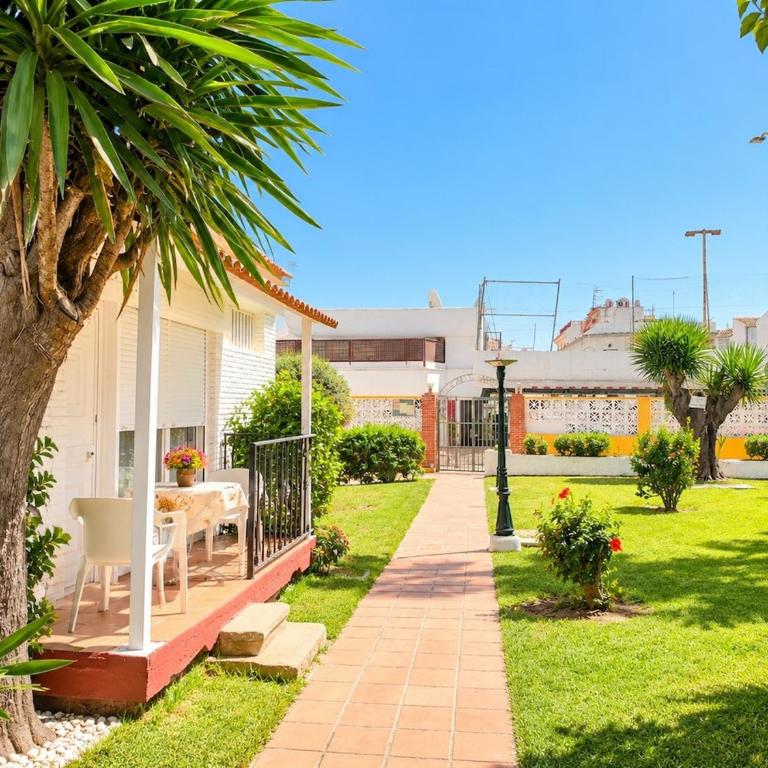 Evans Realty DN Bungalow & Piscina & Terraza & AC - Bungalow - 6