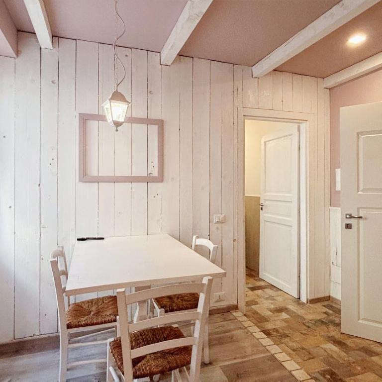 Lecco Lake - Affitti Brevi Italia - Camera Familiare con Bagno - 12