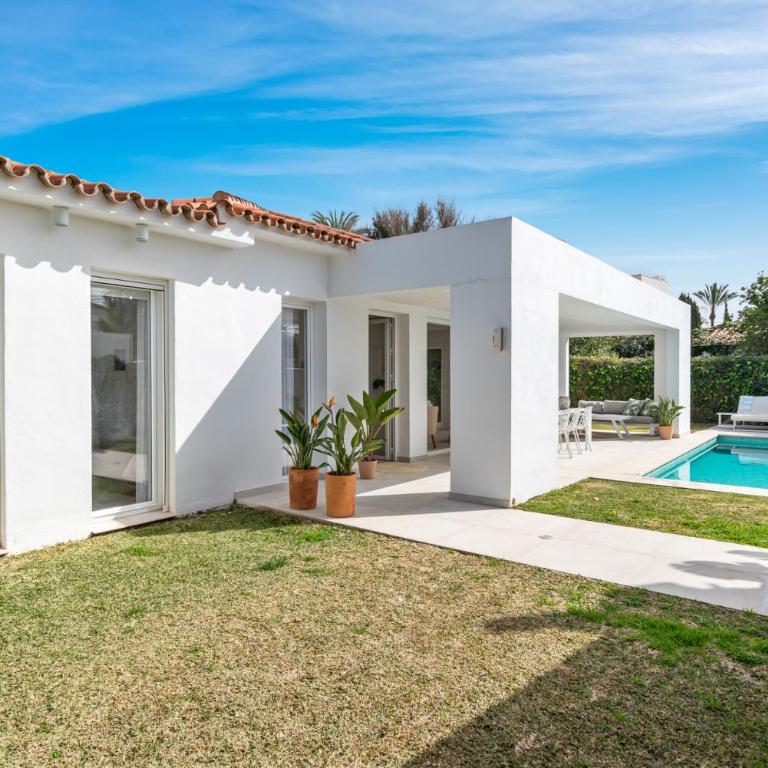 Beachfront Villa Casa Blanca Ref #31 - Casa Vacacional de 3 dormitorios - 40