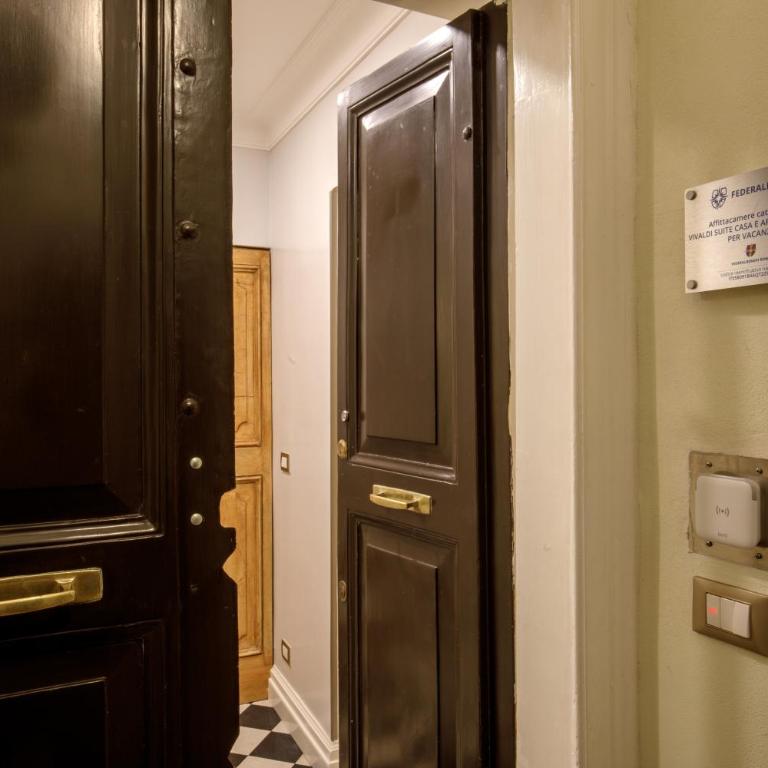Vivaldi Luxury Rooms - Suite Familiare - 6