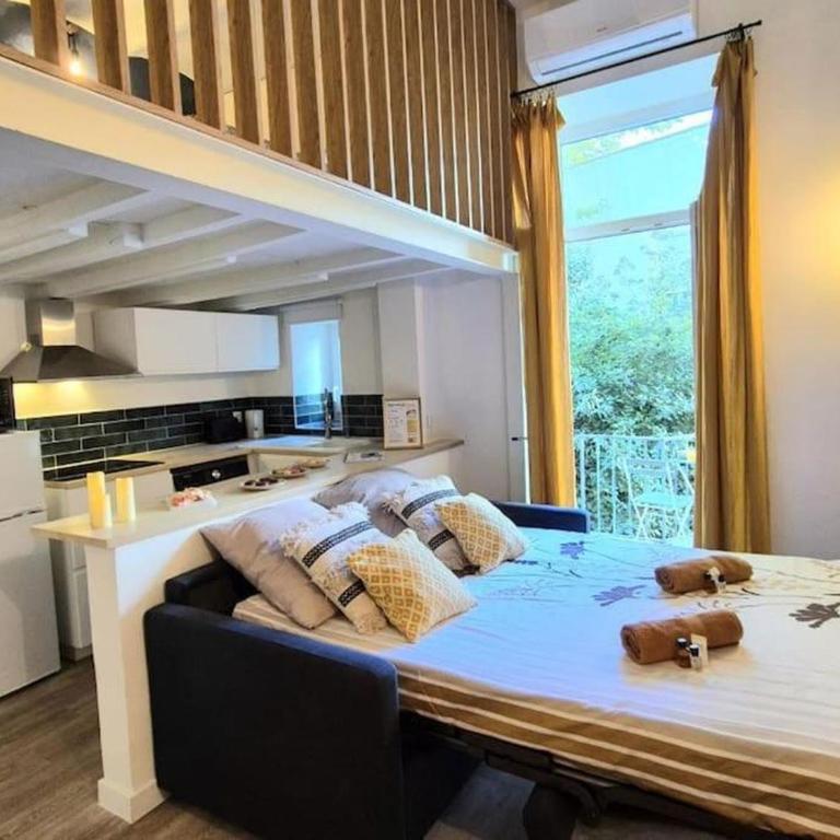 Cocoun- clim - terrasse - Appartement 1 Chambre - 13