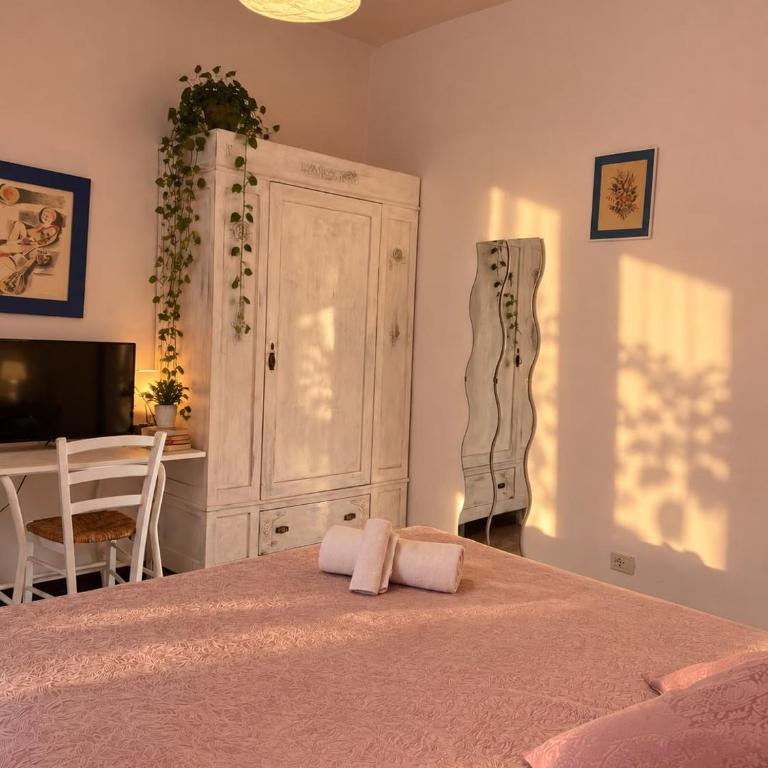 Casa di Osio - Camera Matrimoniale con Bagno in Comune - 13