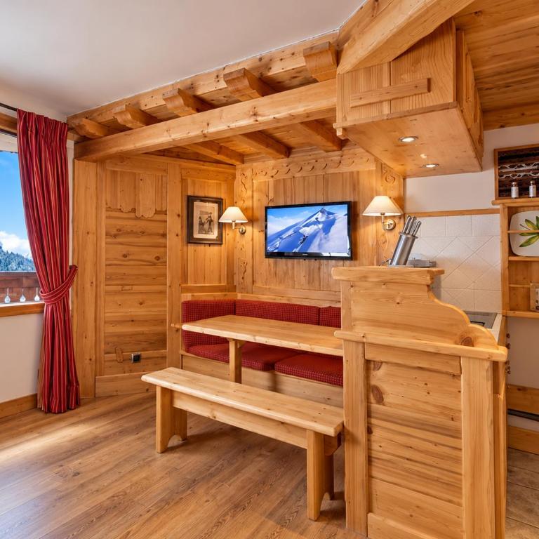 Appartement au pied des pistes Courchevel 1850 Bellecote - Studio avec Balcon - 2