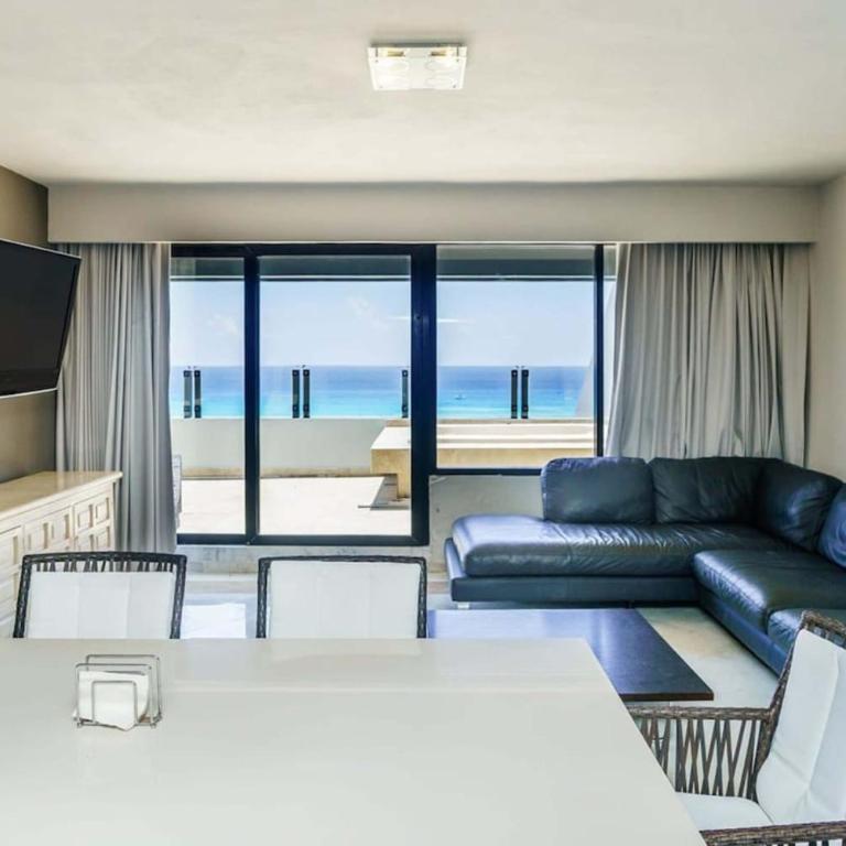 Fabulous Oceanview Suite Access to Beach & Pools - Apartment - 17