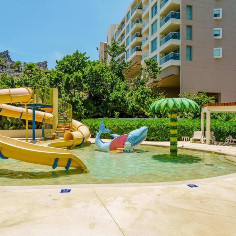 Fabulous Oceanview Suite Access to Beach & Pools - Apartment - 20