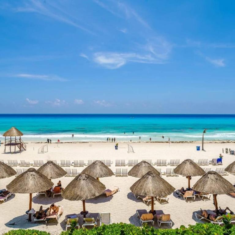 Fabulous Oceanview Suite Access to Beach & Pools - Apartment - 28