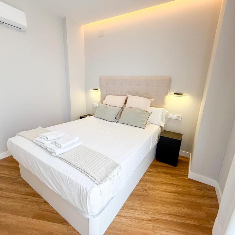 Málaga Center Flat Boutique Apartments City Center - Appartement en Duplex - 19