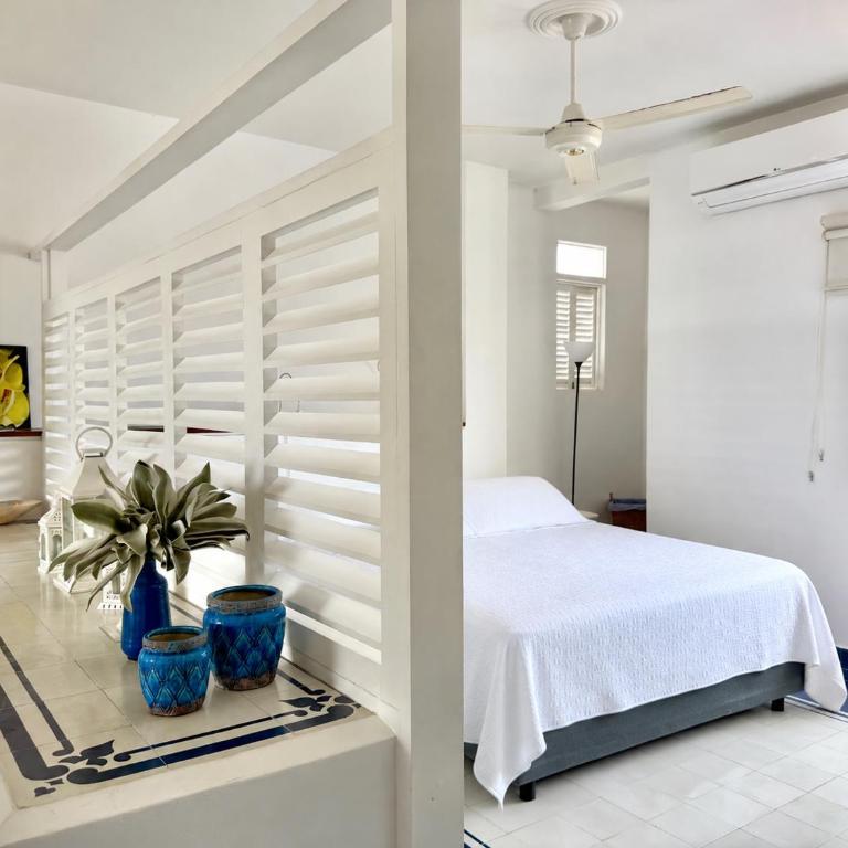 by Calamari Homes-Plaza Bolivar Penthouse Sea view - Two-Bedroom Apartment - 19