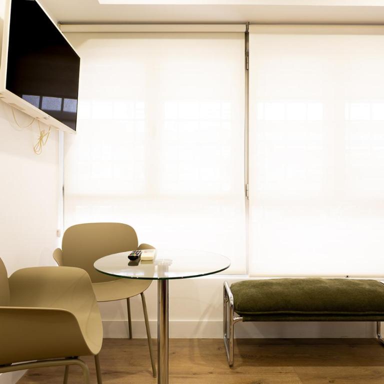 Moncloa room apartments - Studio - 4