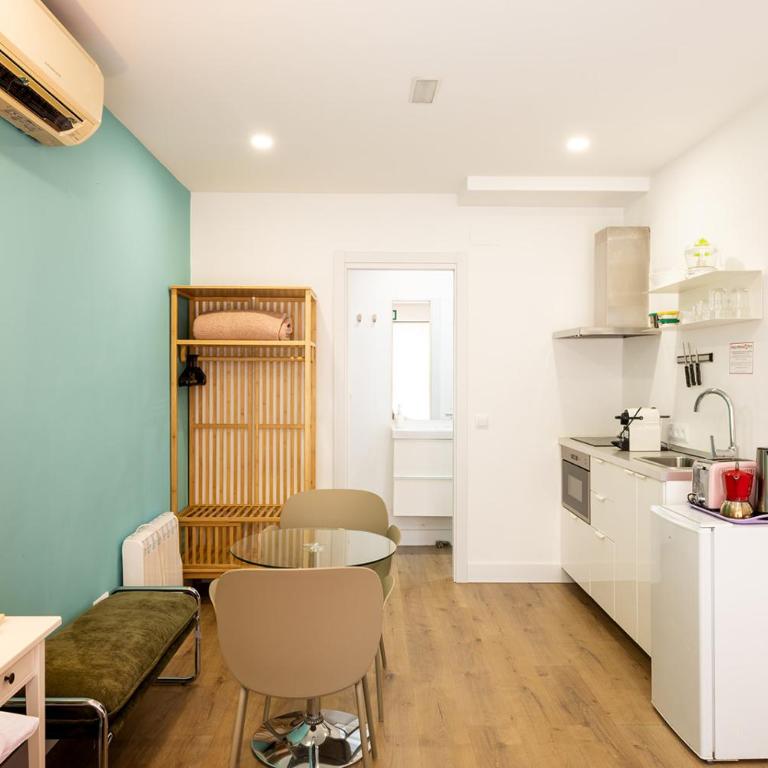 Moncloa room apartments - Studio - 5