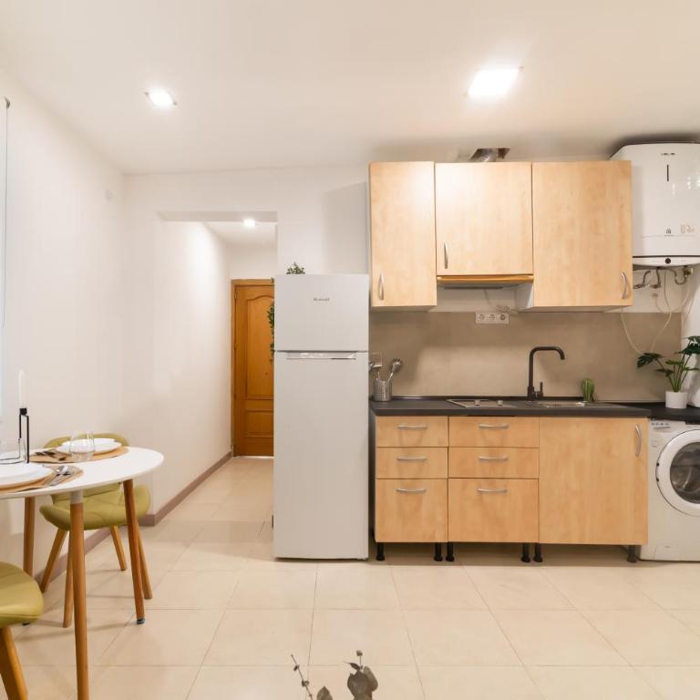 Bright apartment near IFEMA - Madrid - Apartment mit 1 Schlafzimmer - 11