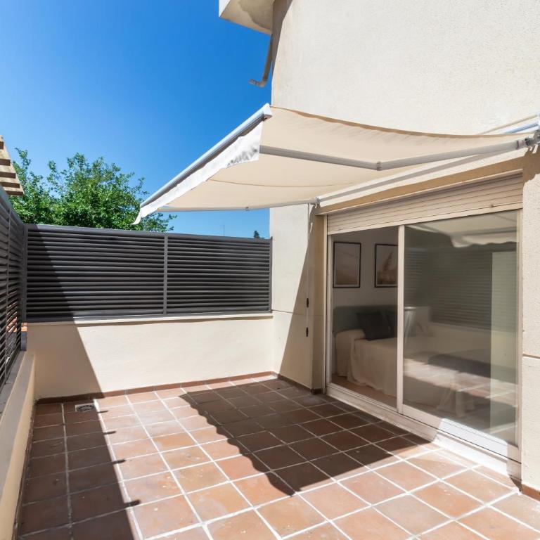 Apartment with Private Terrace, Pinar del Rey - Madrid - Apartment - 23