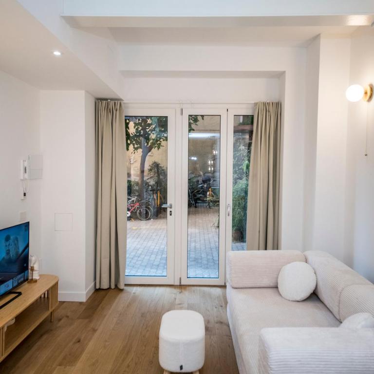 Mahon 1BR Superior Apartment - Quiet, Near Tram, Metro, Duomo, Station - Appartamento Superior con 1 Camera da Letto - 14