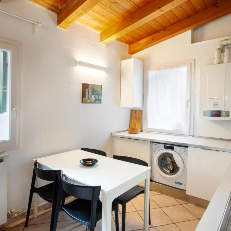 Sestiere Dorsoduro, a due passi da Zattere - Two-Bedroom Apartment - 10