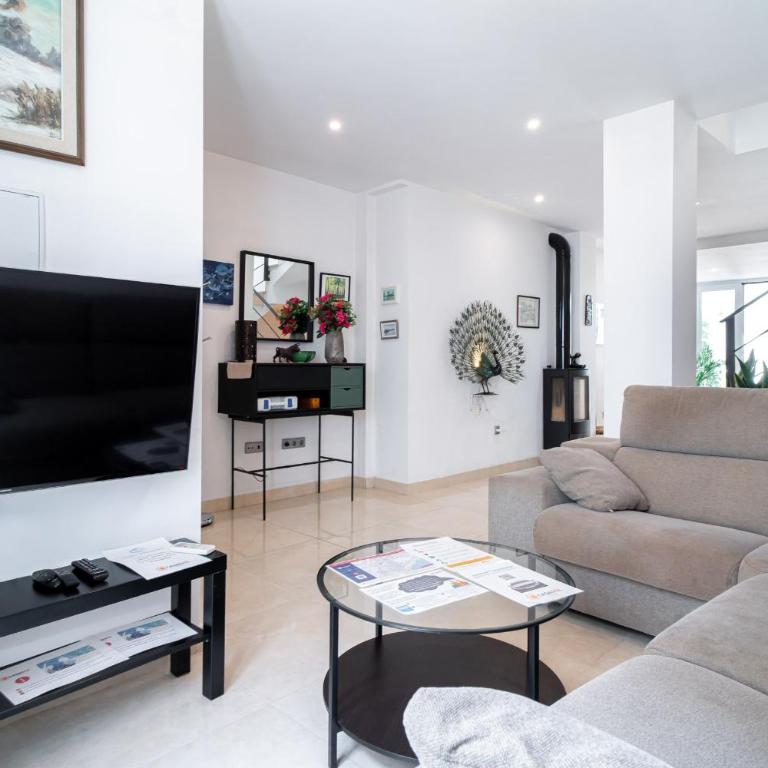 Casa Animas Casasol Centro - Three-Bedroom Townhouse - 6