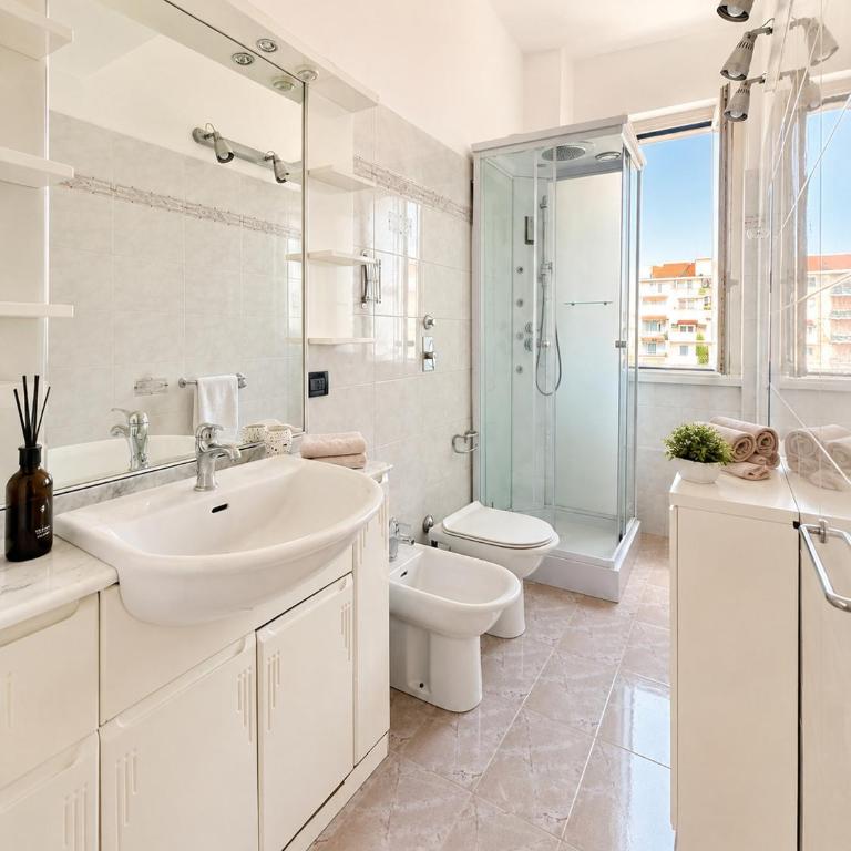 Bright 2-Bedroom Apartment with Balconies near San Raffaele Hospital - Appartamento con 2 Camere da Letto - 18