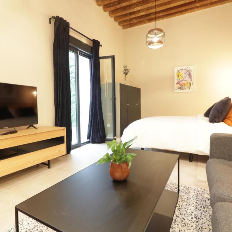 GRUND SUITES GALLERY by FreshApartments - Superior Studio - 5