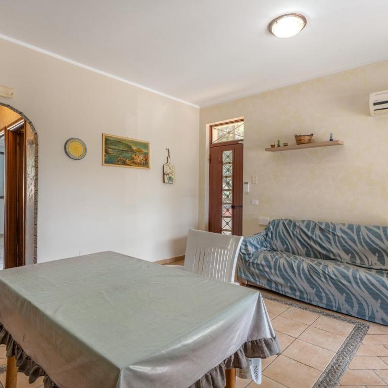 Villa Rosa Con Piscina - Villa con Vista Giardino - 5