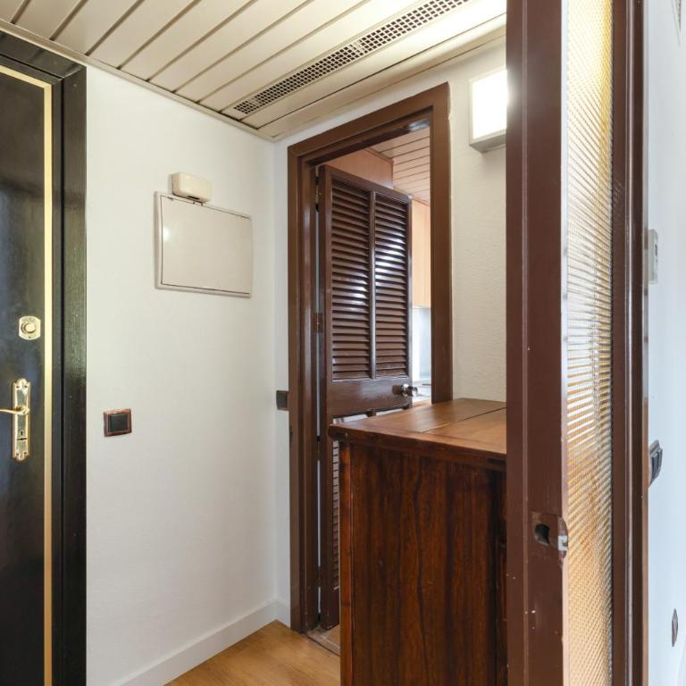 Apartamento Confortable con piscina - Superior Apartment mit Stadtblick - 34