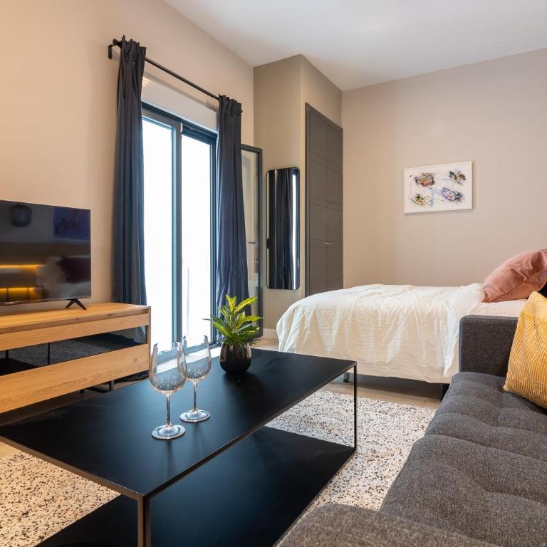 GRUND SUITES GALLERY by FreshApartments - Superior Studio - 4