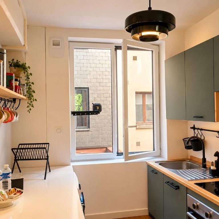 Studio Atelier Bohème vue sur le jardin - Appartement 1 Chambre - 10