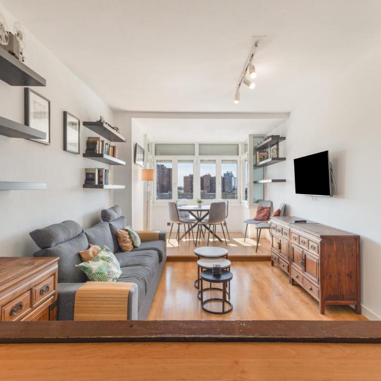 Apartamento Confortable con piscina - Superior Apartment mit Stadtblick - 1