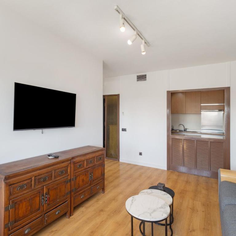 Apartamento Confortable con piscina - Superior Apartment mit Stadtblick - 14