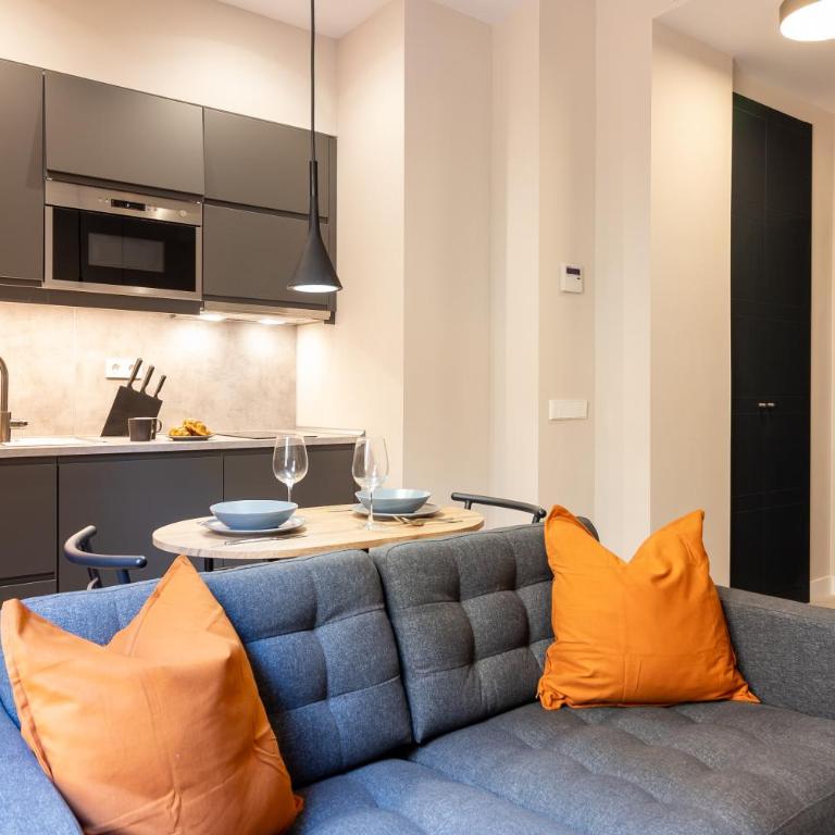 GRUND SUITES GALLERY by FreshApartments - Deluxe Double Studio - 8