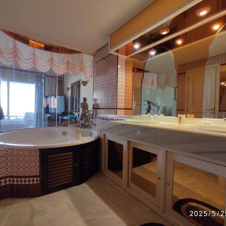 Puerto Marina 3 - Apartment mit 2 Schlafzimmern - 2