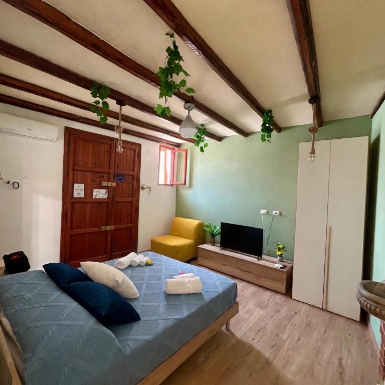 Al Duomo Apartment - Centro Storico, 2 min Cattedrale - One-Bedroom Apartment - 2