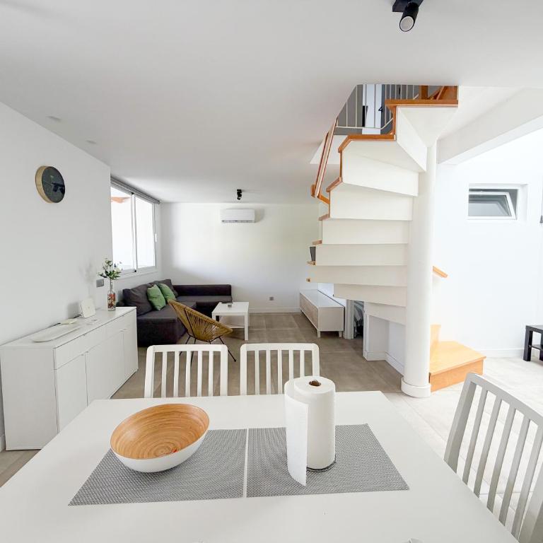 4br and 2 baths parking good location maspalomas - Maison 4 Chambres - 17