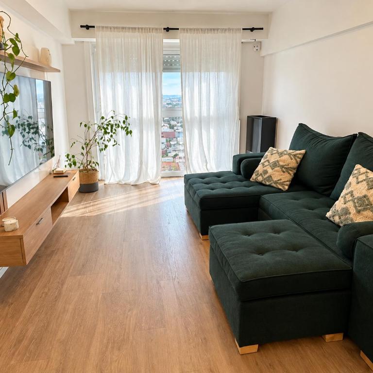 Depto MDQ con Cochera 4 amb - Three-Bedroom Apartment - 12