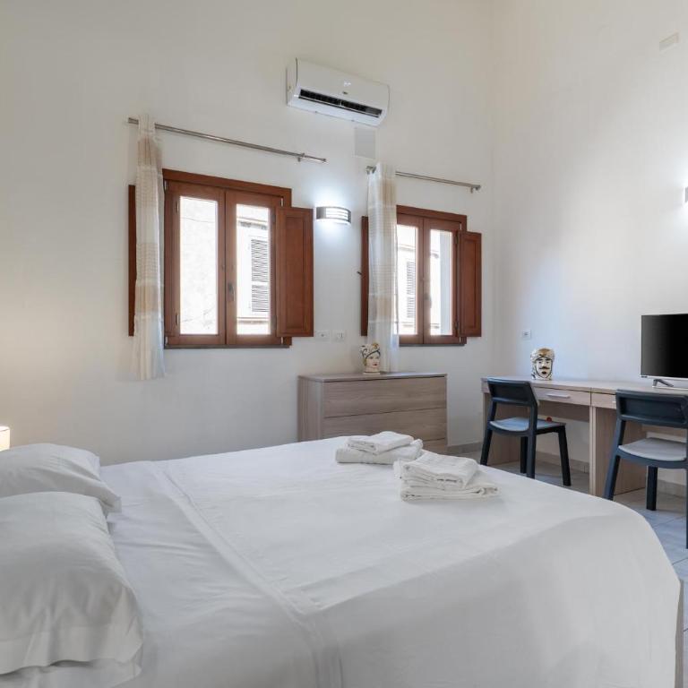 GuestHost - CentroCatania - Two-Level Apartment - Two-Bedroom Apartment - 3
