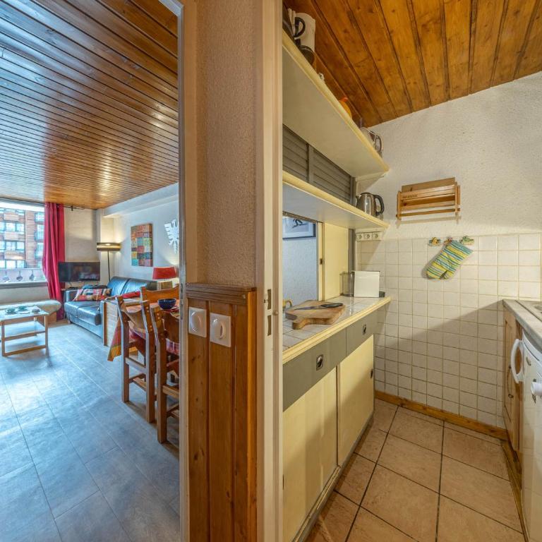Appartement 2 pièces avec balcon exposé sud, au cœur de Val-d'Isère et proche des pistes - Appartement 2 Chambres - 11