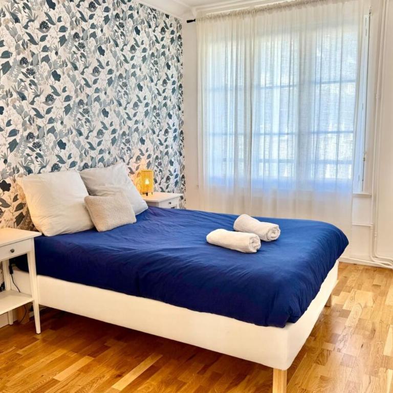 "L'Impressionniste" Spacious 2-Bedroom Apartment Orléans City Center - Apartment - 17