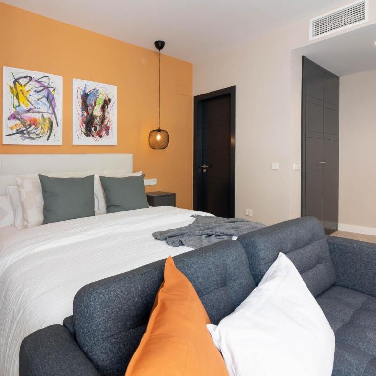 GRUND SUITES GALLERY by FreshApartments - Superior Studio - 11