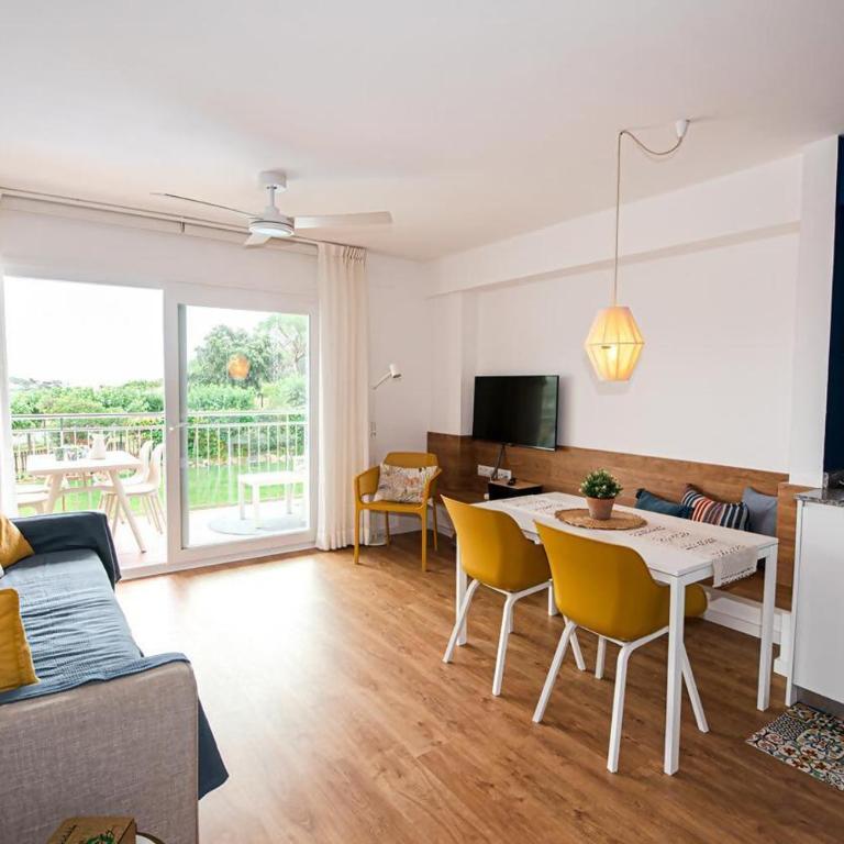 Apartamento reformado a 300m de la playa - Apartamento con vistas a la piscina - 22