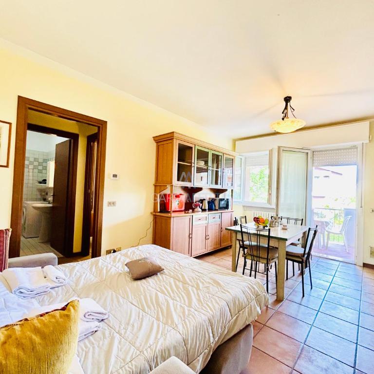 Little Italy - Piscina sul Lago di Garda - Appartamento con 1 Camera da Letto - 7