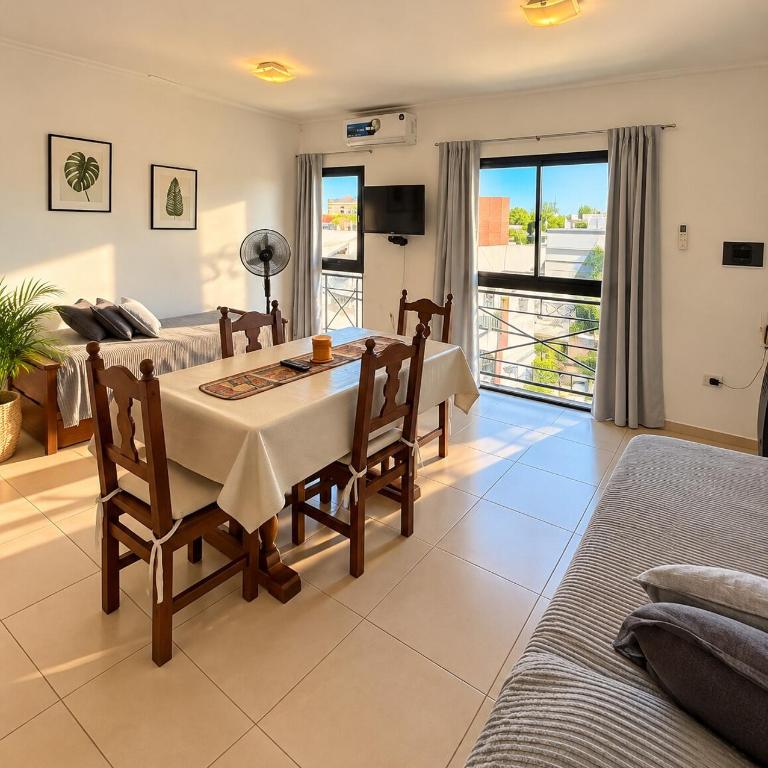Departamento Muy Céntrico - Estadia Perfecta - Apartamento de 1 dormitorio - 2