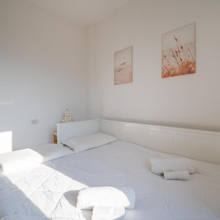 Lake Como 5' - Mountain View - 10' Station - Wifi, AC - Appartamento con 2 Camere da Letto e con Vista - 5