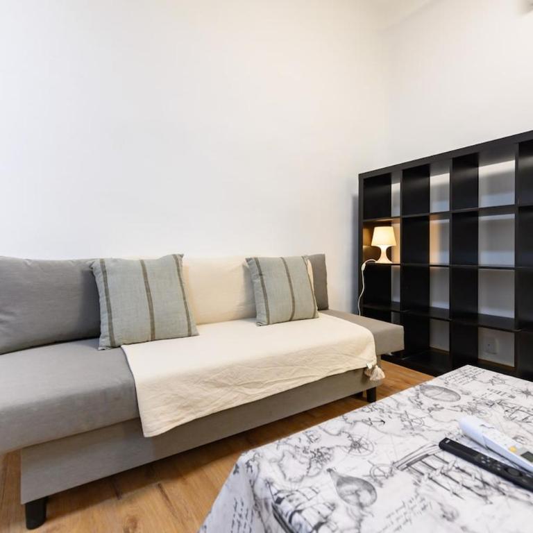 María de Guzmán, Cuatro Caminos metro en Chamberí - Appartement 2 Chambres - 13