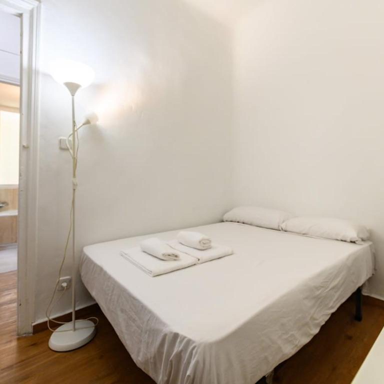 María de Guzmán, Cuatro Caminos metro en Chamberí - Appartement 2 Chambres - 18