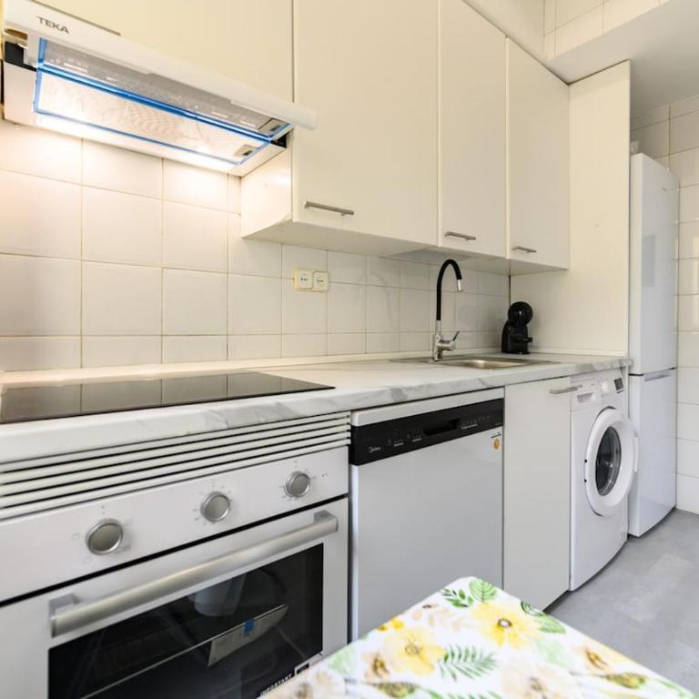 María de Guzmán, Cuatro Caminos metro en Chamberí - Appartement 2 Chambres - 20