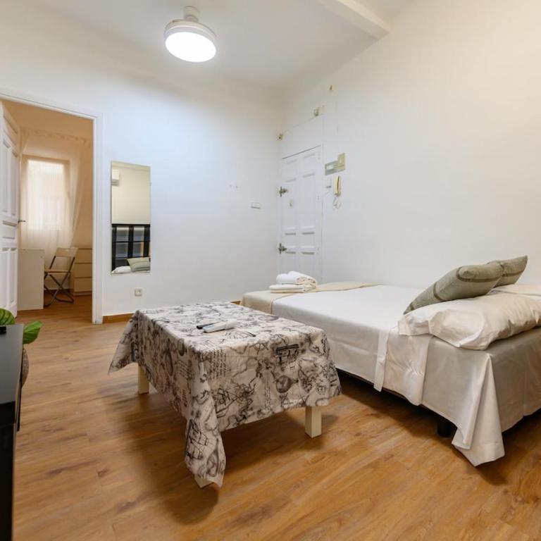 María de Guzmán, Cuatro Caminos metro en Chamberí - Appartement 2 Chambres - 23