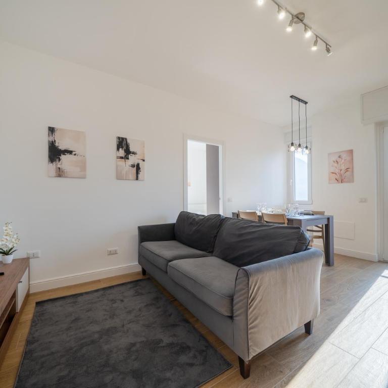Lake Como 5' - Mountain View - 10' Station - Wifi, AC - Appartamento con 2 Camere da Letto e con Vista - 27